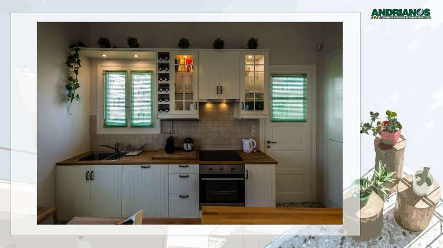 MANOR HOUSE_Page_26.jpg